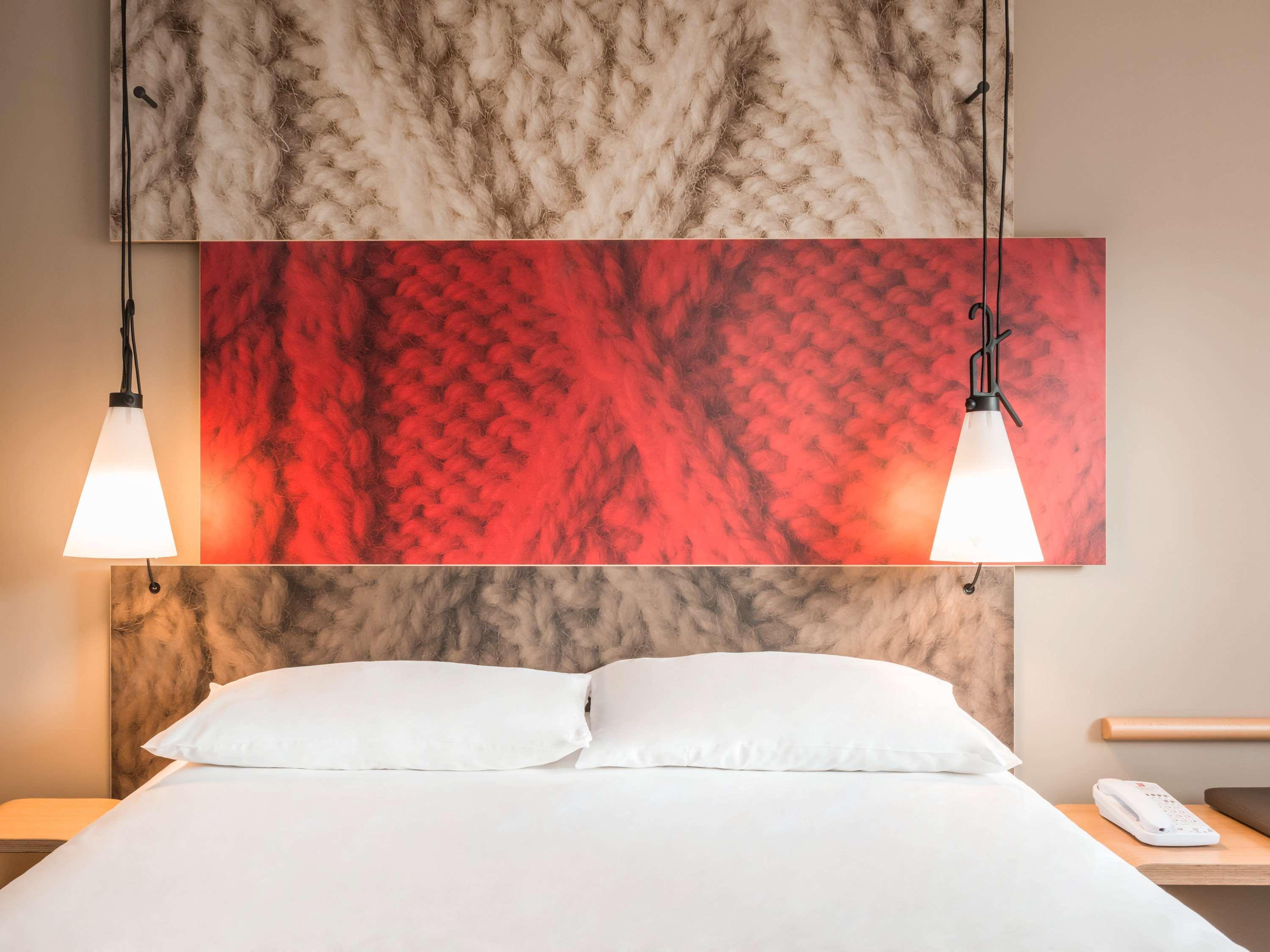 Ibis Marne la Vallée Noisy Extérieur photo
